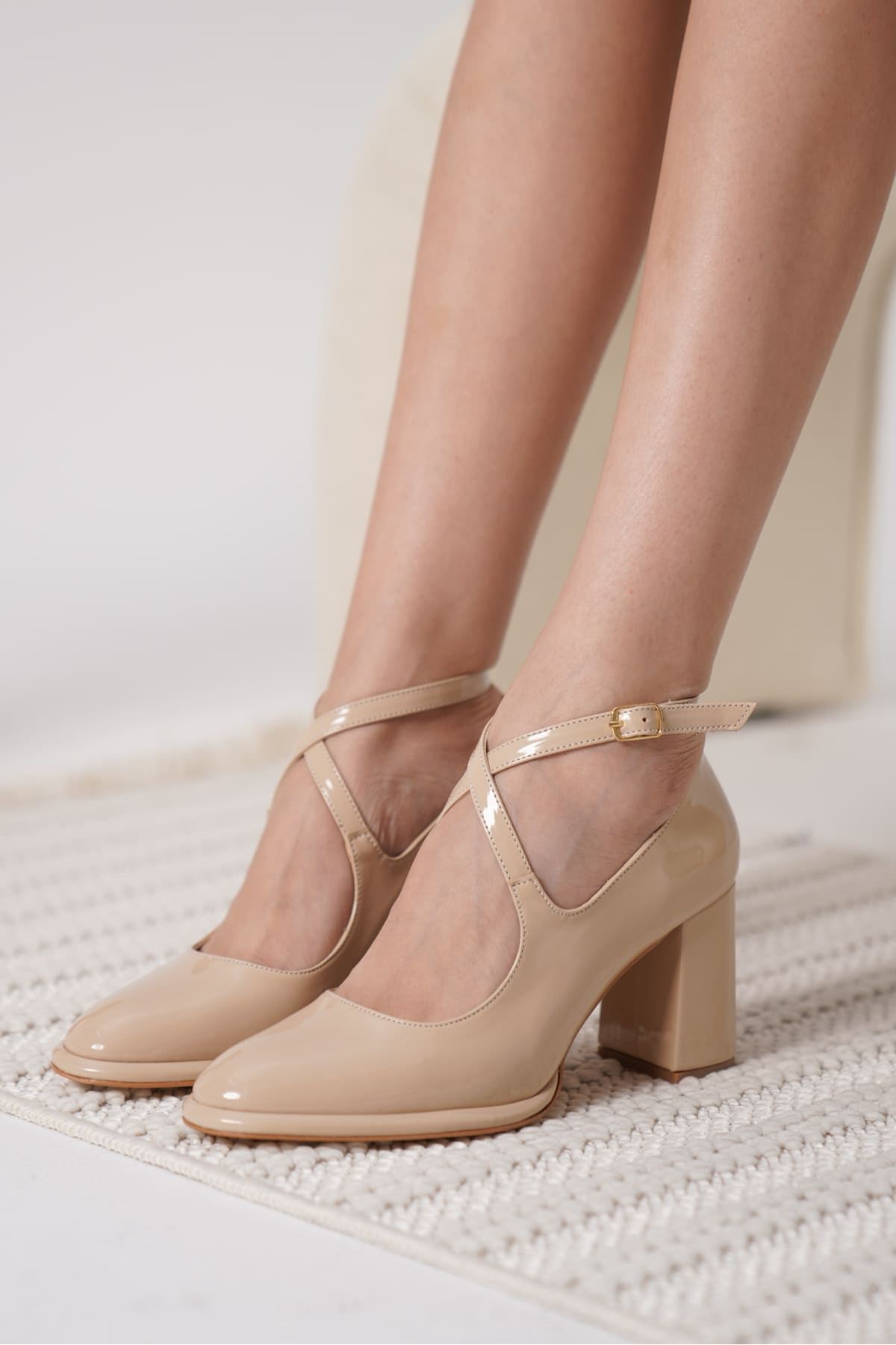 Nude Rugan Kadın Topuklu Ayakkabı TR18MS09B