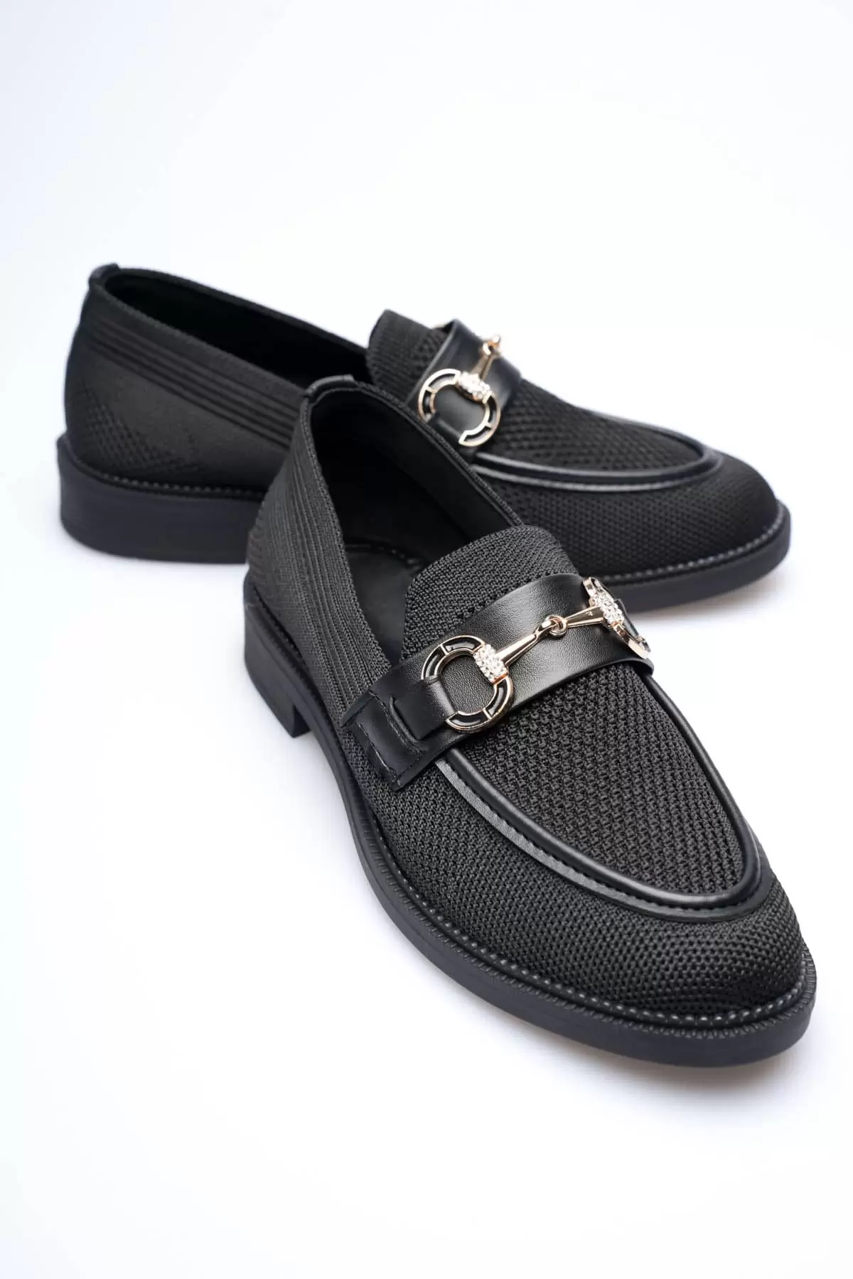 Siyah Kadın Loafer Metal Tokalı Rahat Günlük Ayakkabı TR30MS02A